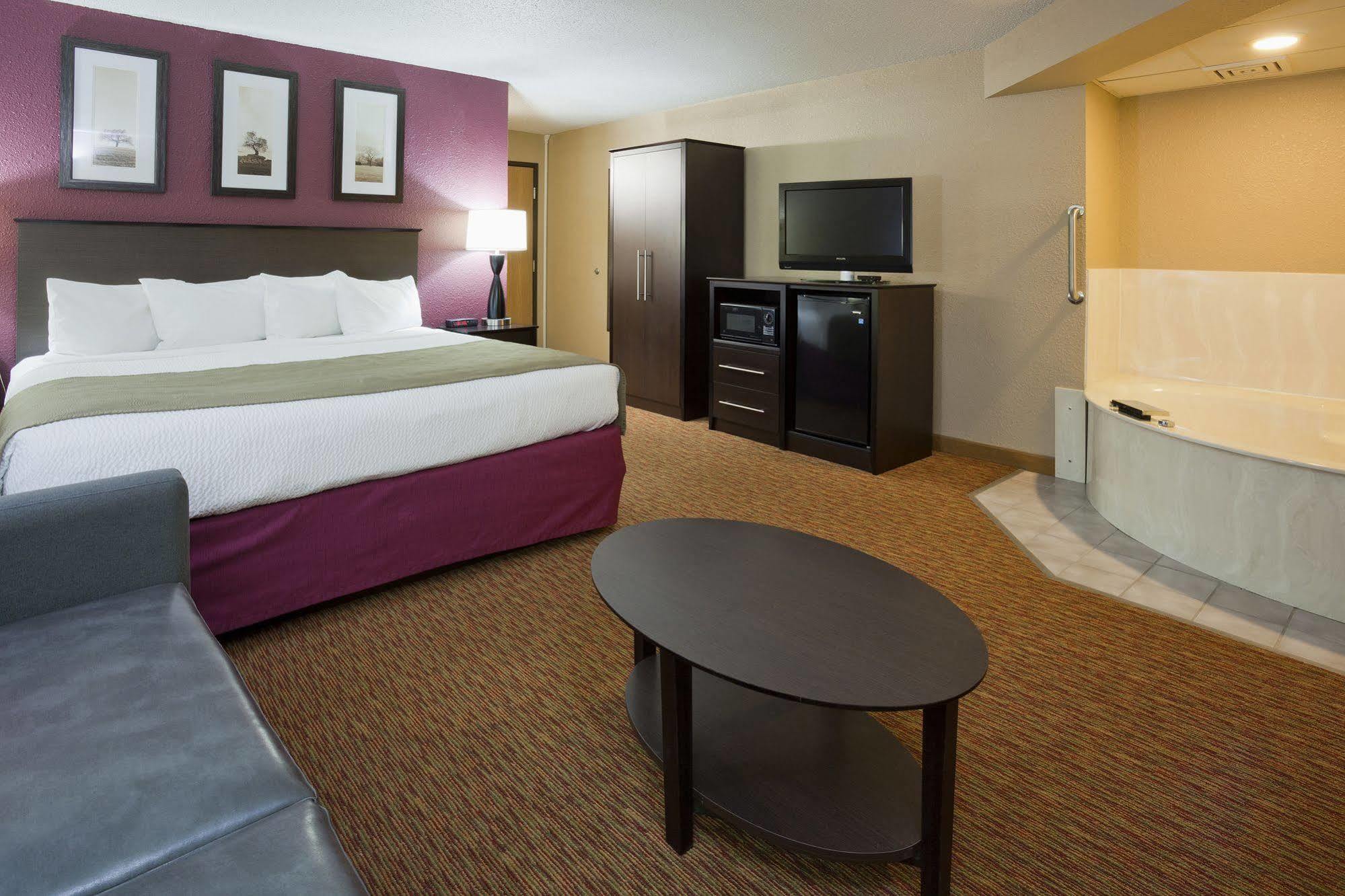 Americinn By Wyndham Osceola Exterior foto
